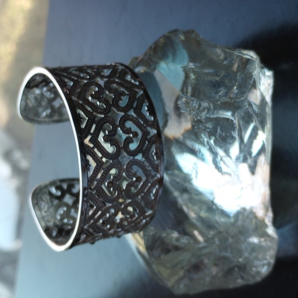 925 - STAMPED - STERLING SILVER OPEN HEART DESIGN - CUFF BRACELET -  30mm WIDE